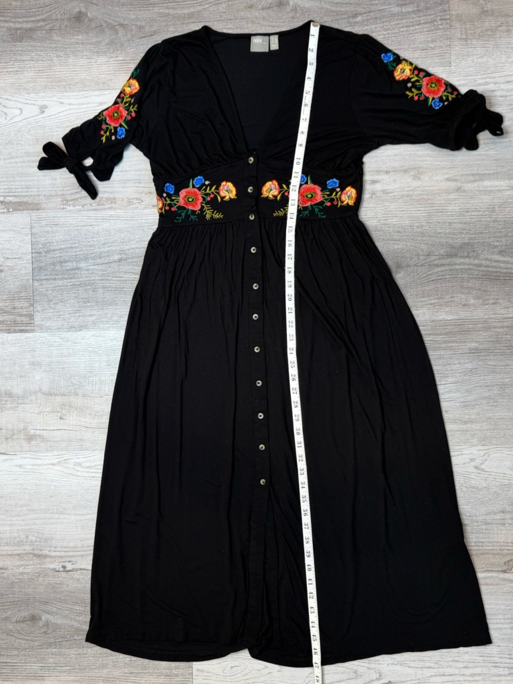 ASOS DESIGN Embroidered Midi Button Through Tea Dress Black Fit & Flare Size 10 - Picture 15 of 15